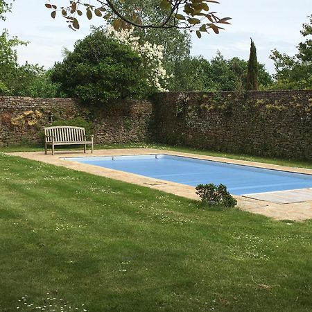 Manoir Des Bords De Rance Bed & Breakfast Plouer-sur-Rance Luaran gambar